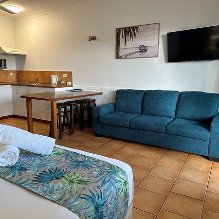 Cardwell Beachfront Motel 외부 사진