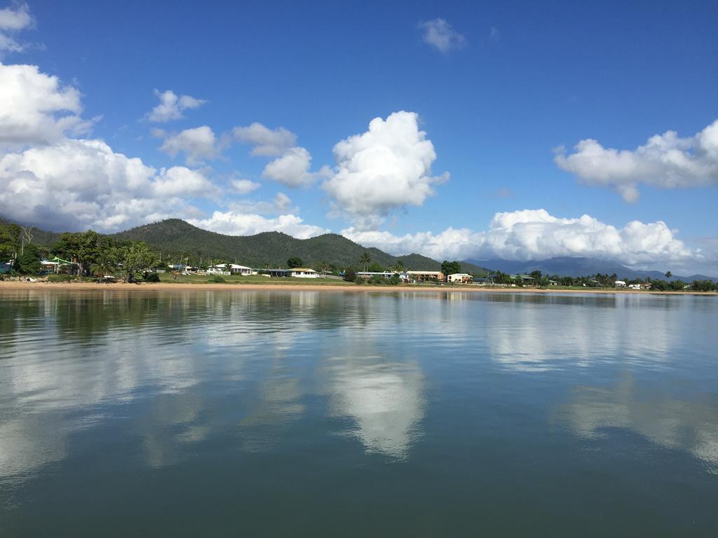 Cardwell Beachfront Motel 외부 사진