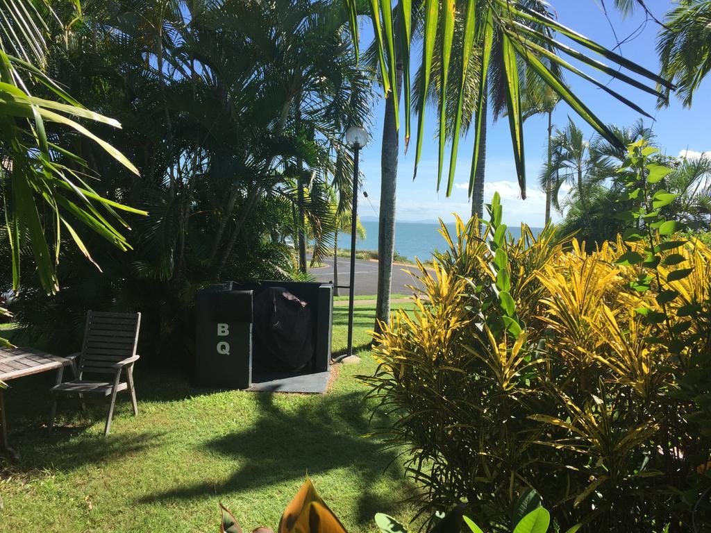 Cardwell Beachfront Motel 외부 사진