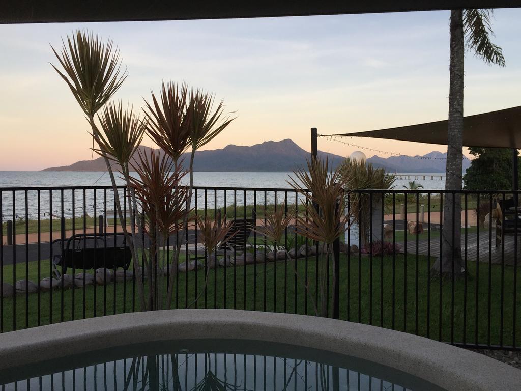 Cardwell Beachfront Motel 외부 사진